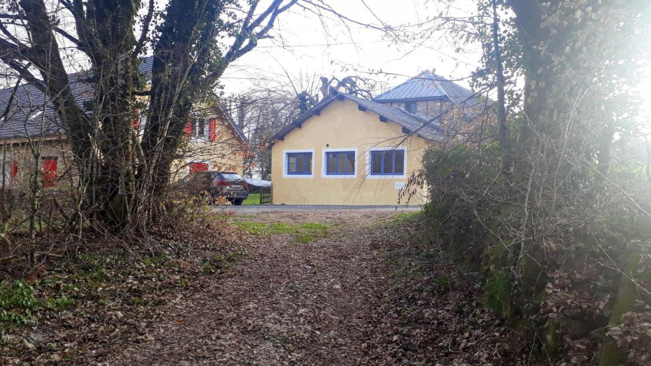 Appartement Charmant Orgnac-Sur-Vezere Avec Jardin Et Parking Exterior photo