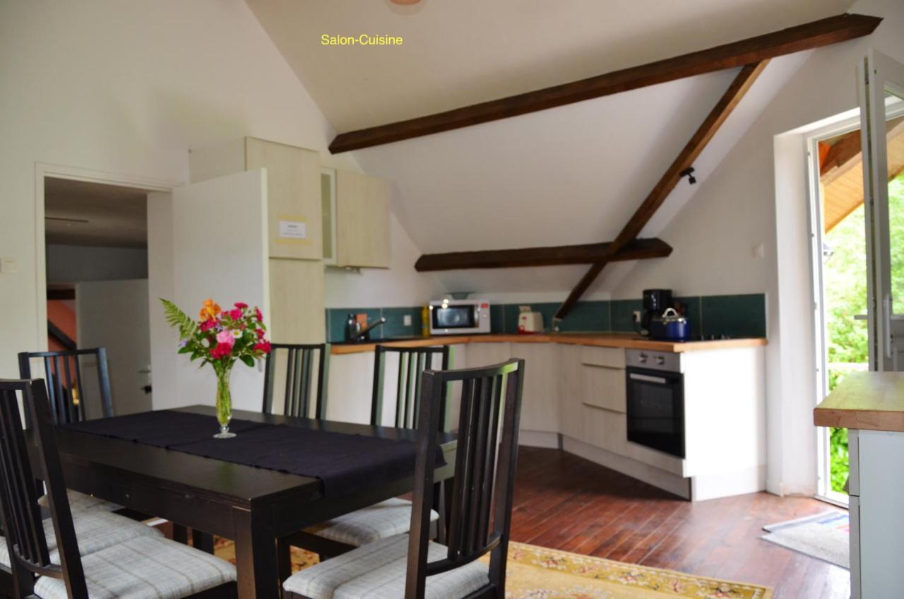 Appartement Charmant Orgnac-Sur-Vezere Avec Jardin Et Parking Exterior photo